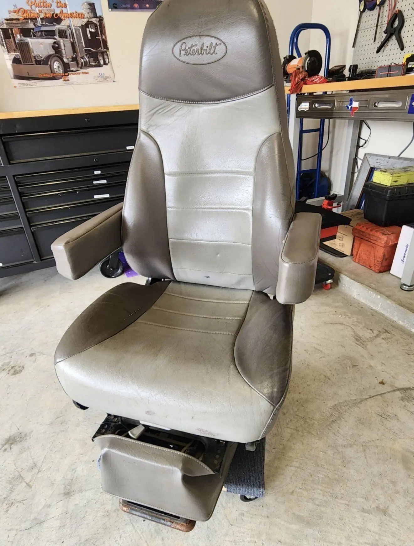 Peterbilt Gray Seat