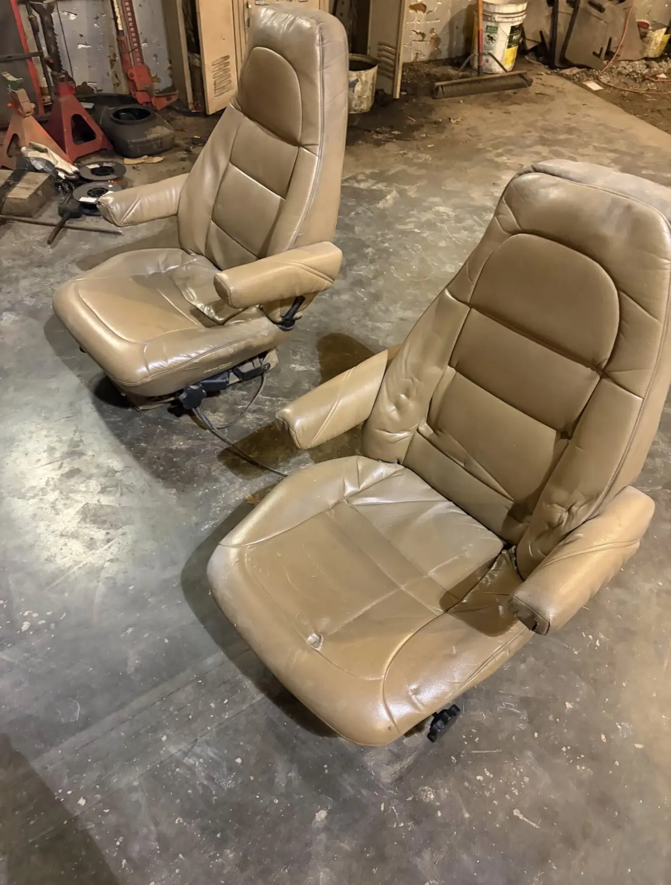 Bostrom wide ride semi seats