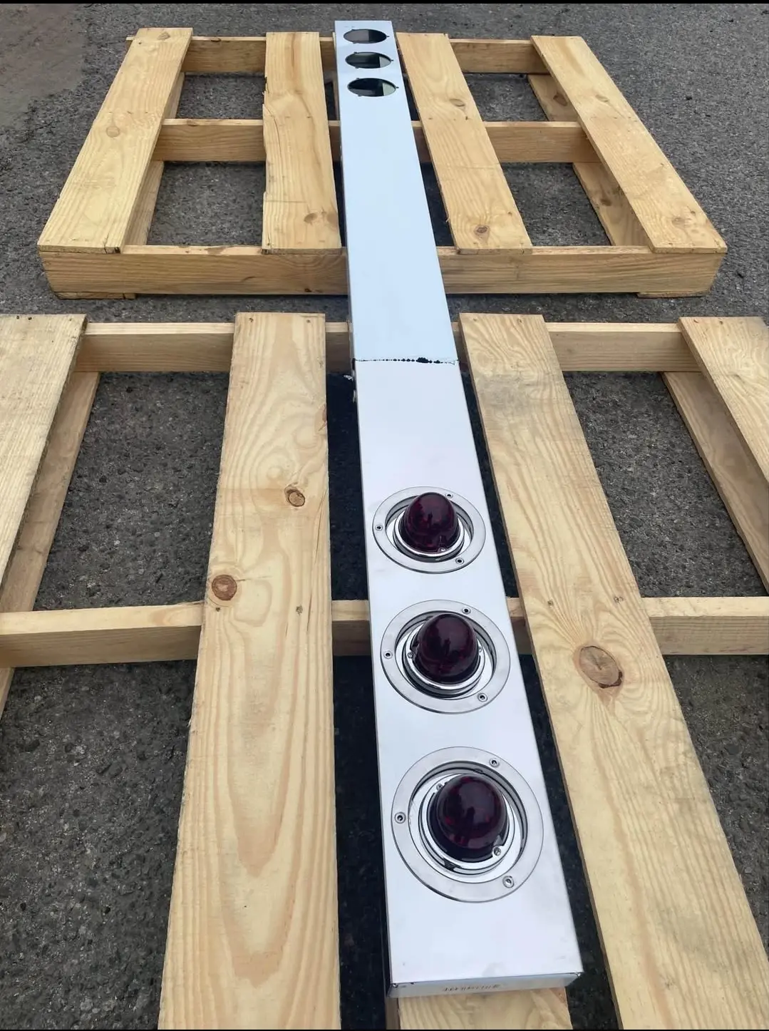 led litebar with watermelon red SS