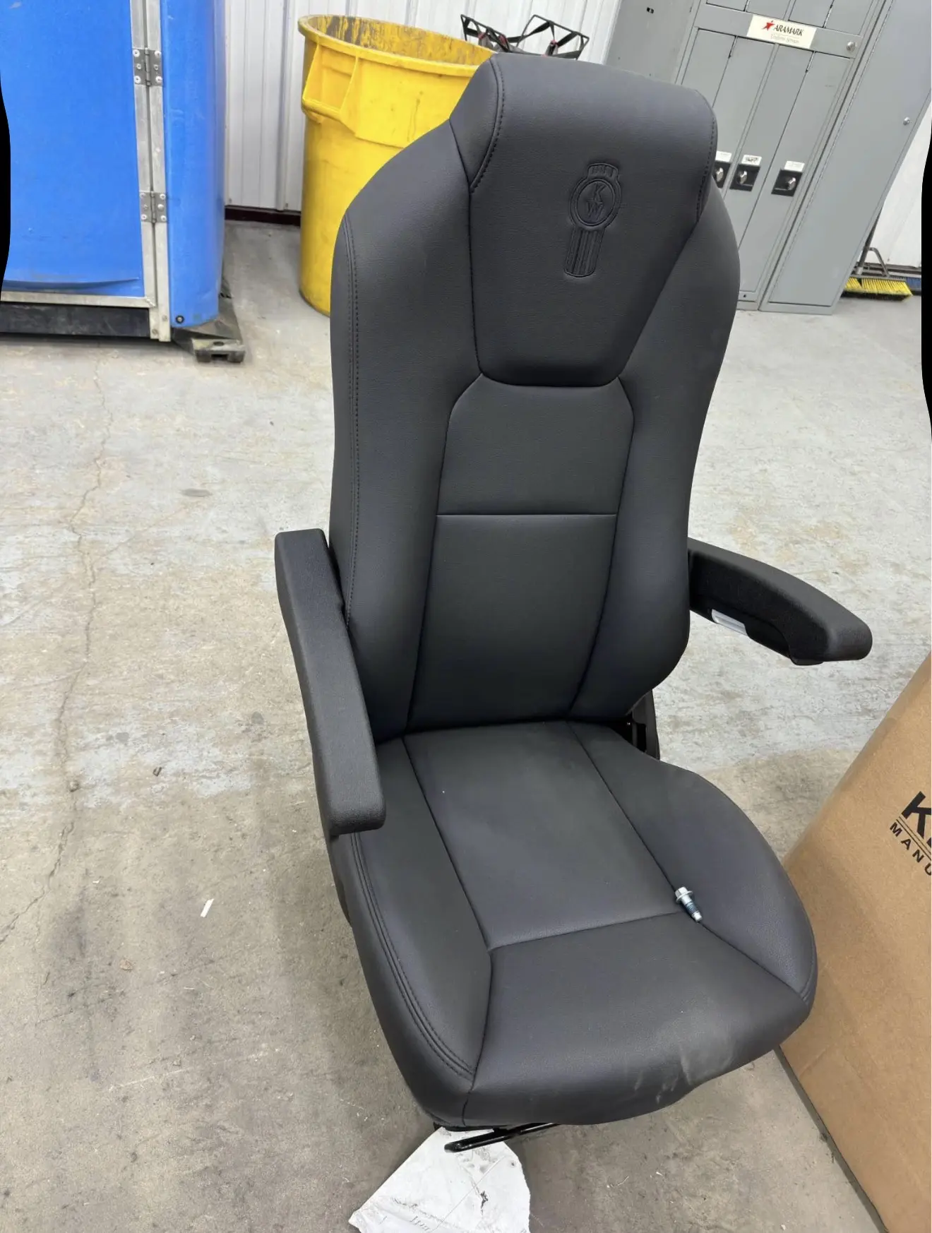 New Kenworth GT703 Driver Seats