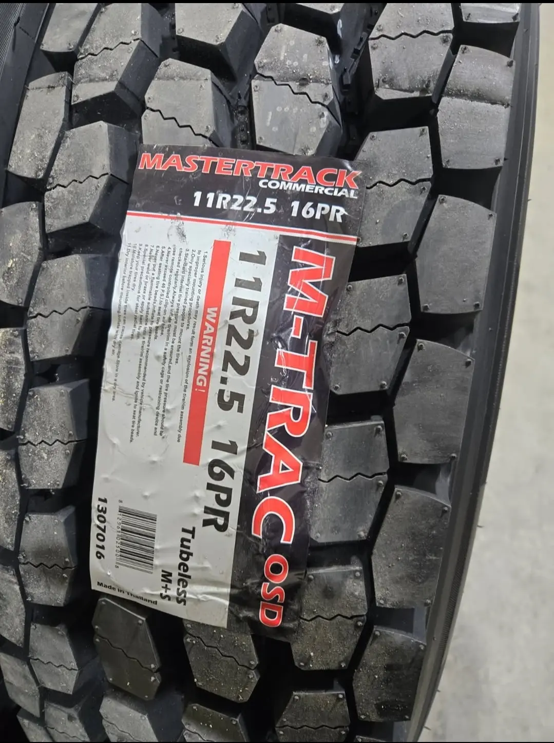 11R22.5 traction tires for Peterbilt Kenworth Volvo Mack Freightliner