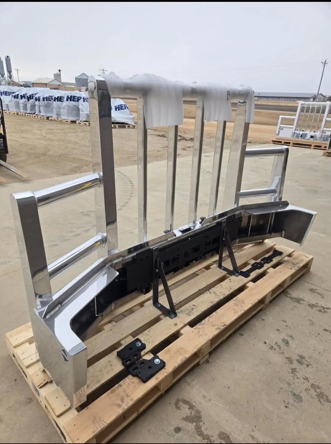 Herd Bumper for Kenworth T800 for SALE!!!!