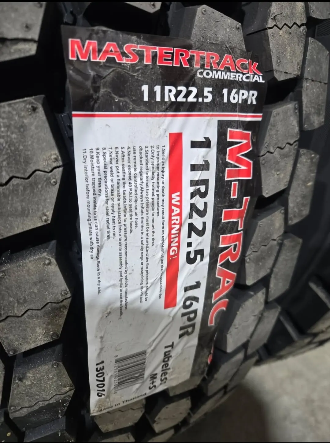11R22.5 traction tires for Peterbilt Kenworth  Mack Freightliner