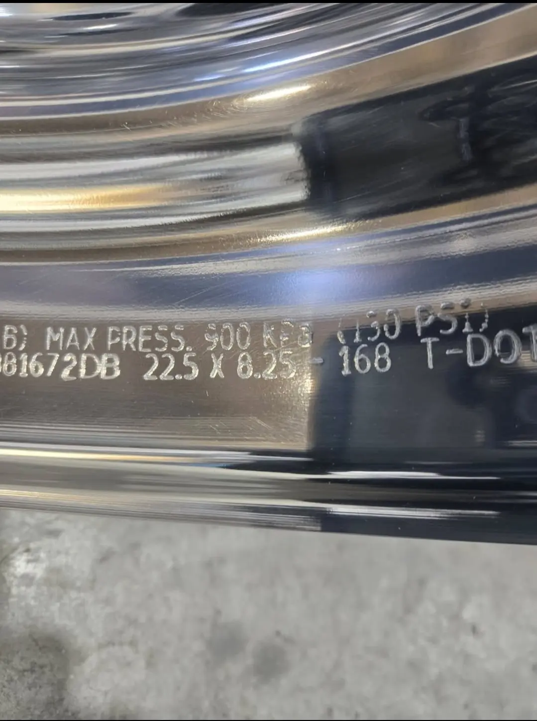 ALCOA DURA-BRIGHT Rims for Peterbilt Kenworth Volvo Mack Freightliner