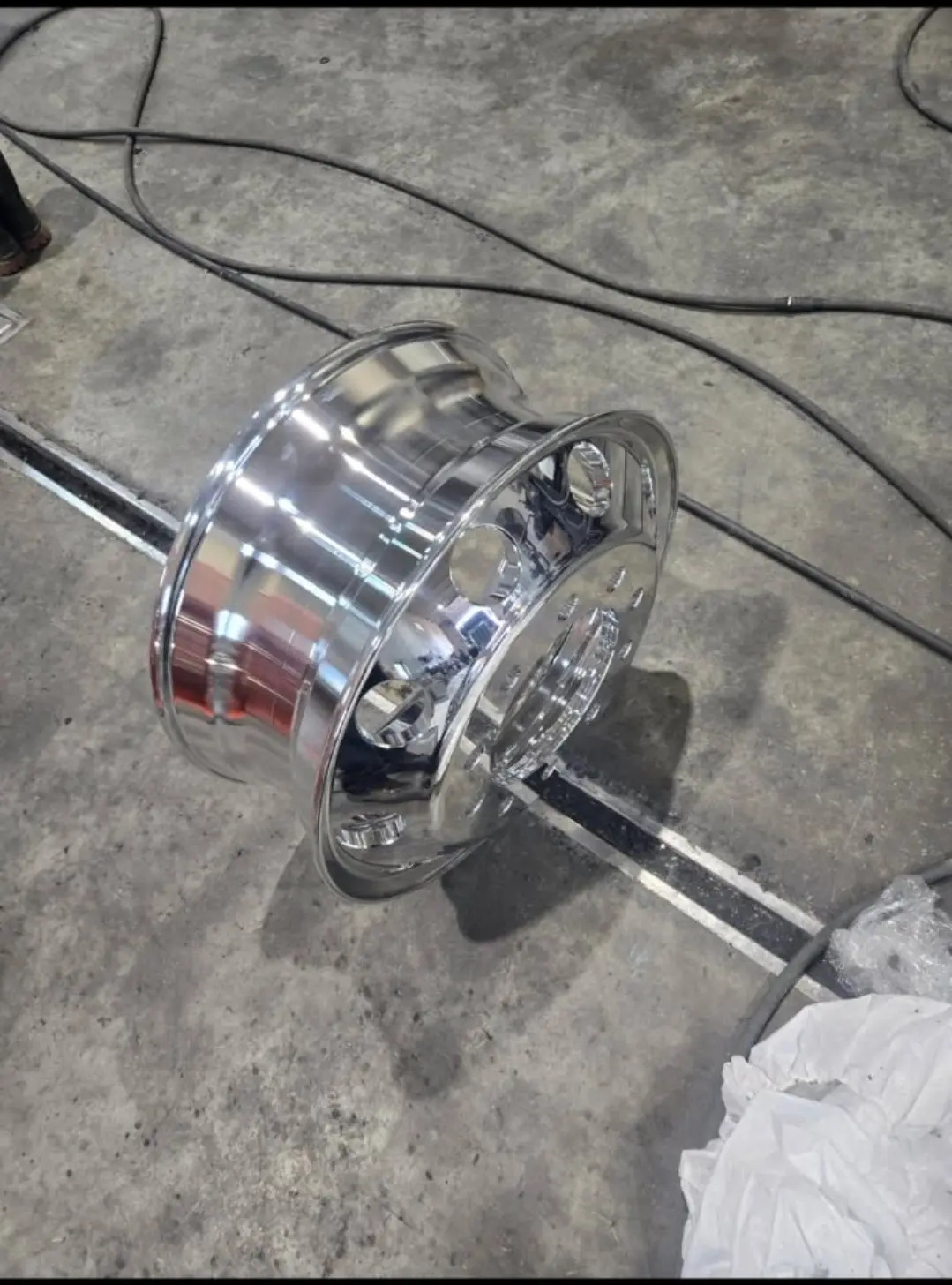 Hub Pilot Rims for Sale Peterbilt Kenworth Mack Volvo Freightliner