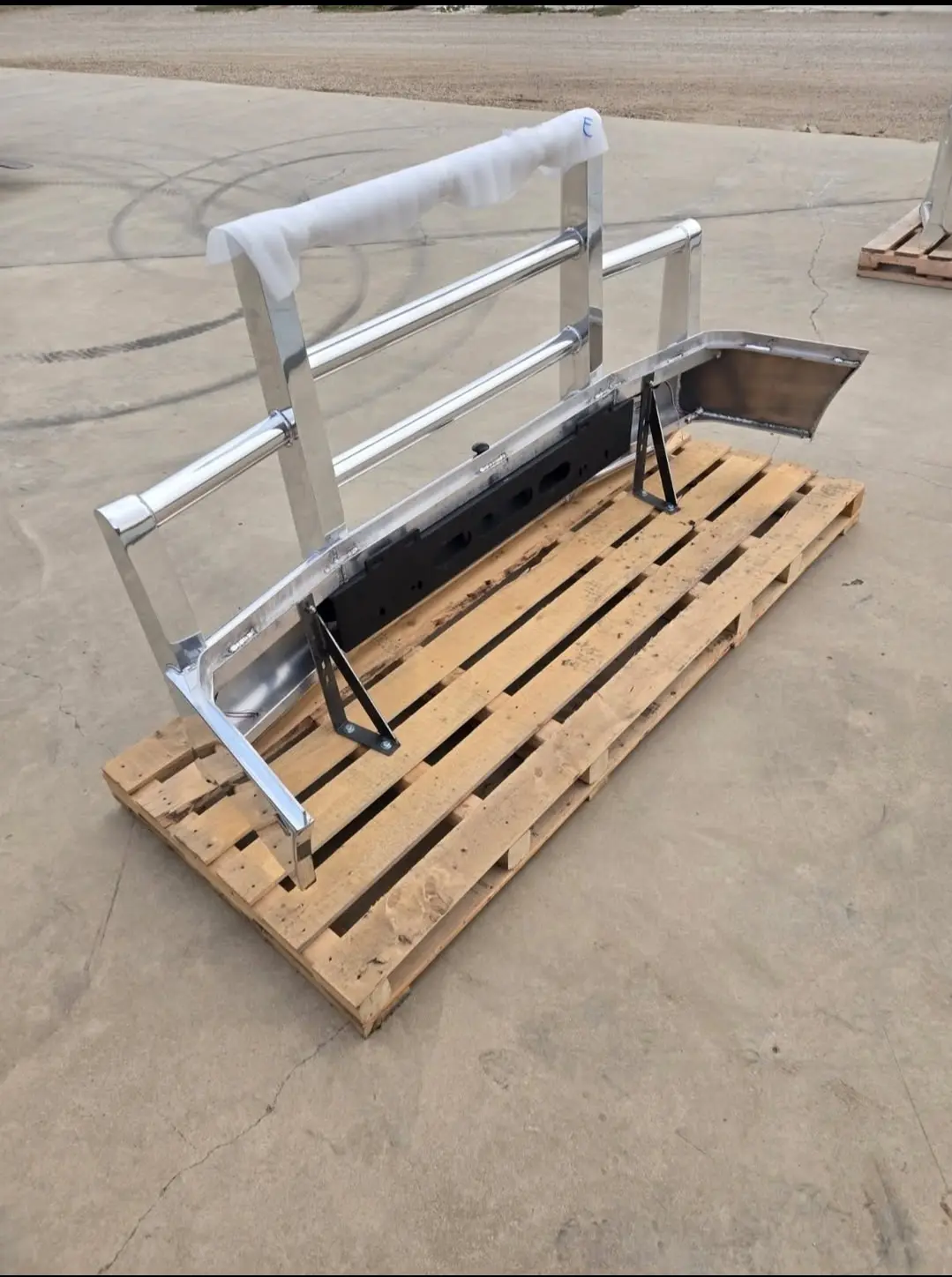 Herd Bumper for International 9200 9400 for Sale!!!